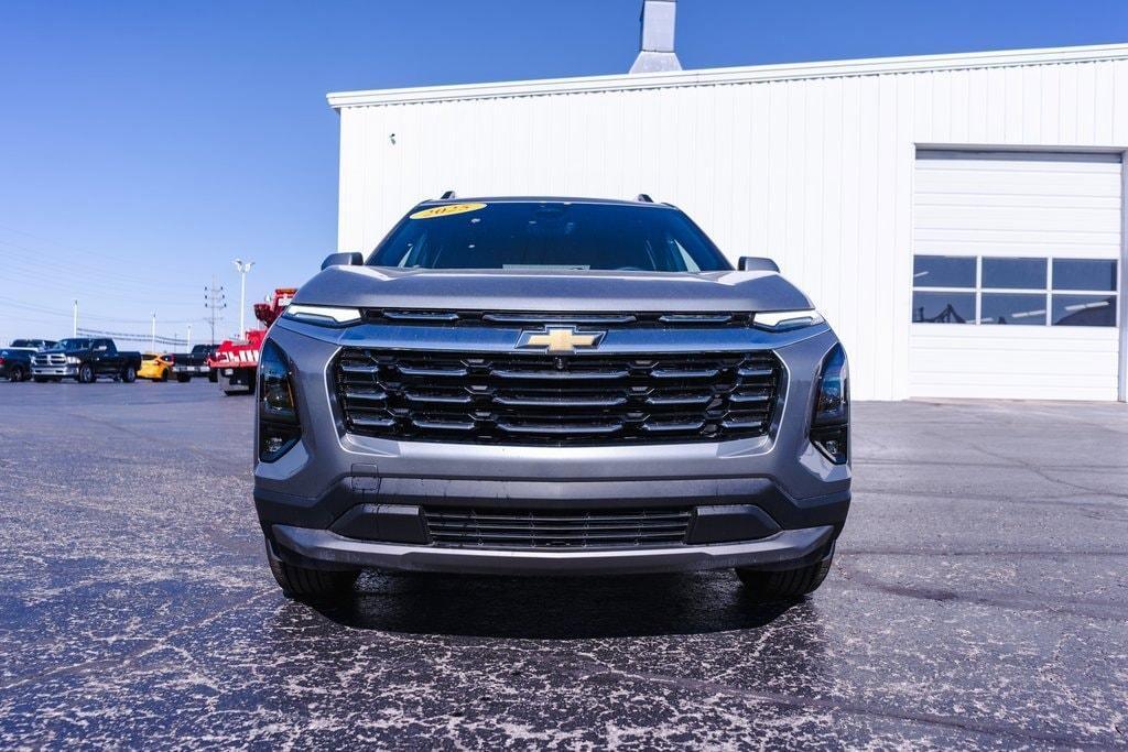 new 2025 Chevrolet Equinox car, priced at $33,850