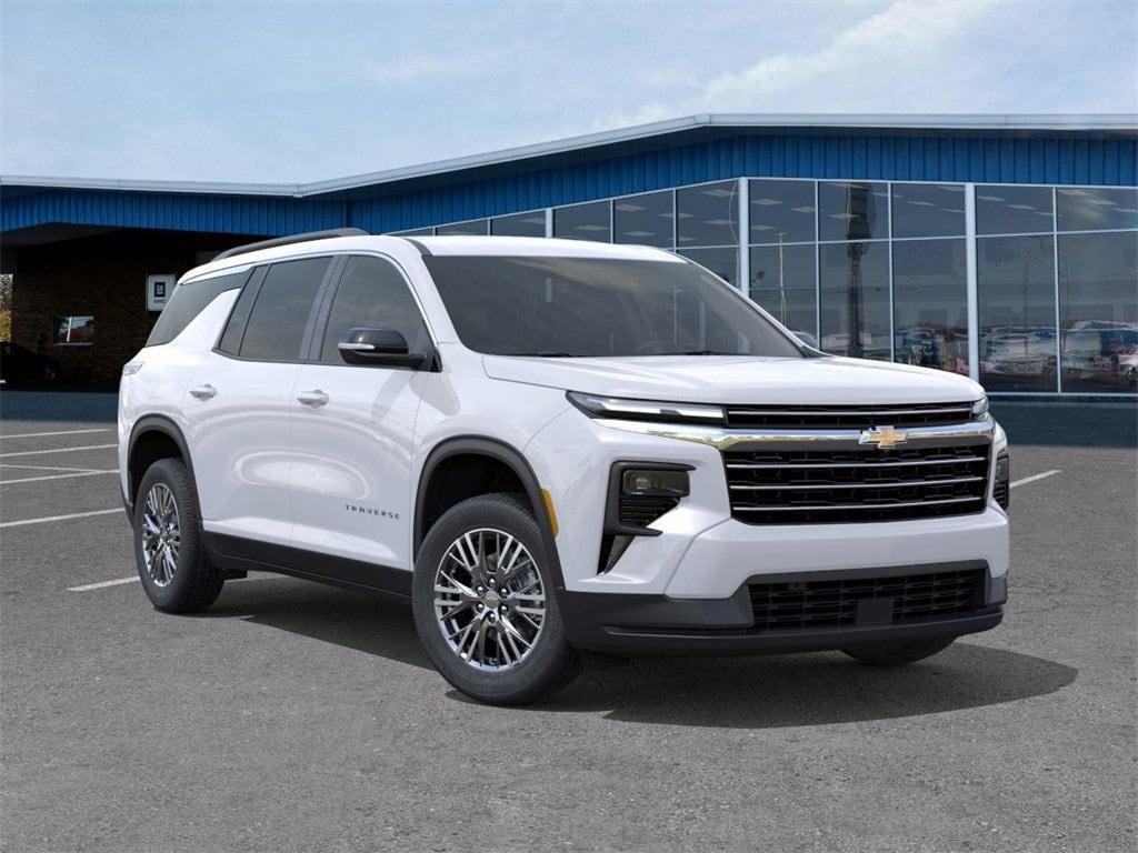 new 2026 Chevrolet Traverse car, priced at $42,250