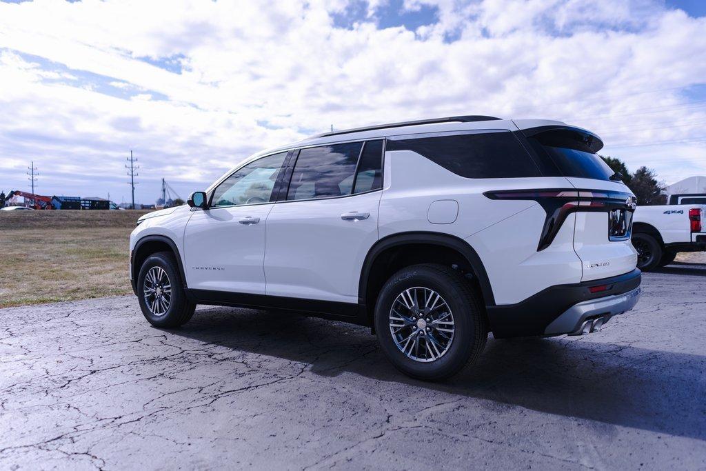 new 2026 Chevrolet Traverse car, priced at $42,250