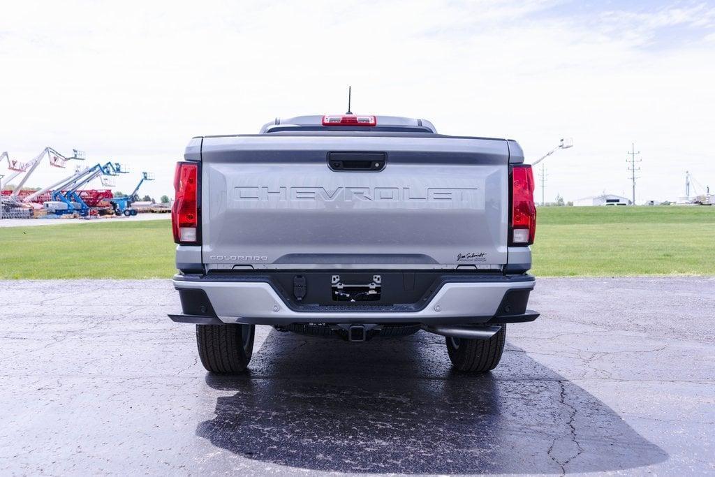 new 2025 Chevrolet Colorado car, priced at $36,900