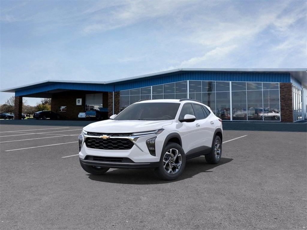 new 2025 Chevrolet Trax car, priced at $25,385