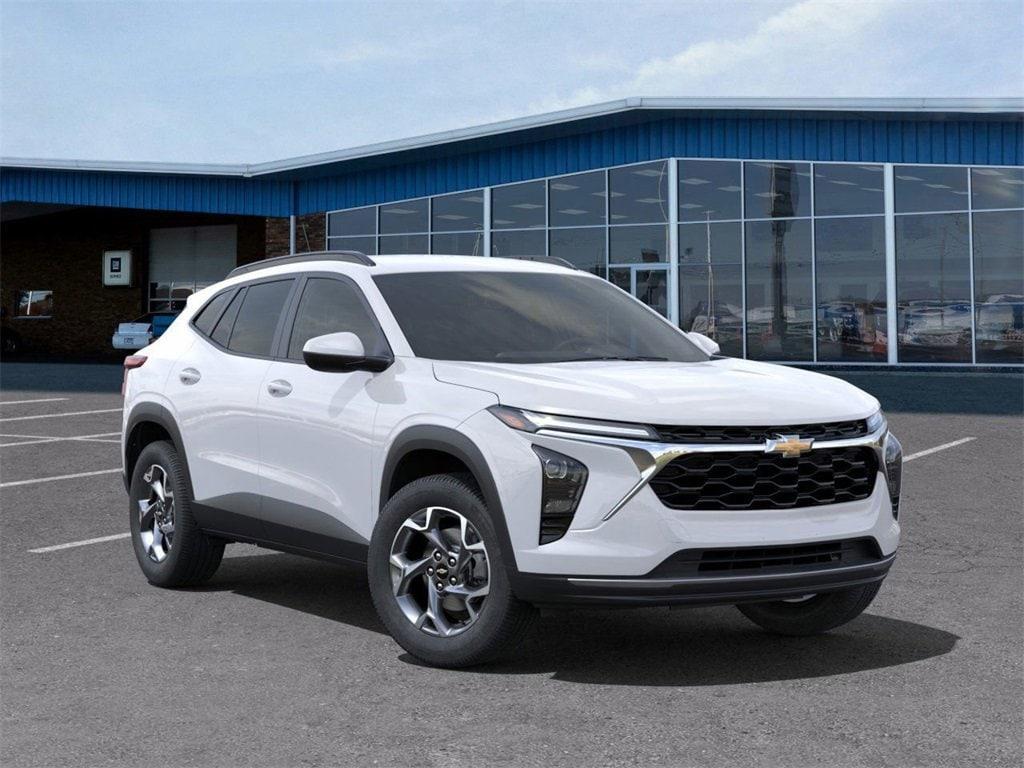 new 2025 Chevrolet Trax car, priced at $25,385