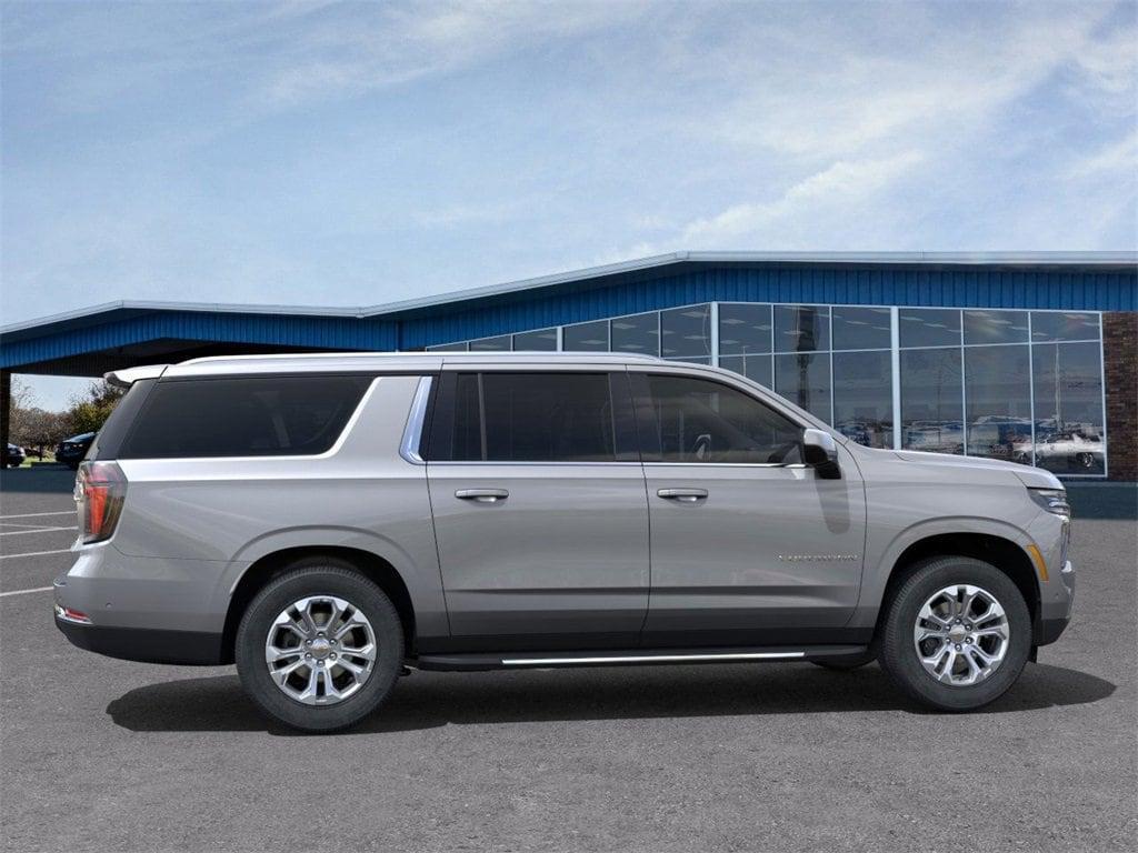 new 2025 Chevrolet Suburban car, priced at $64,699