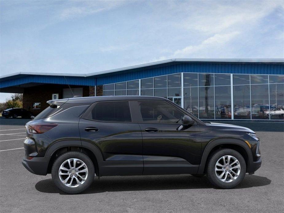 new 2024 Chevrolet TrailBlazer car, priced at $25,175