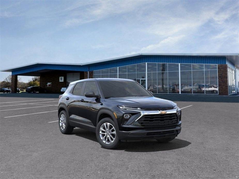 new 2024 Chevrolet TrailBlazer car, priced at $25,175