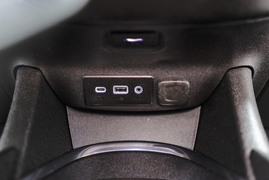 used 2024 Chevrolet Malibu car, priced at $19,595