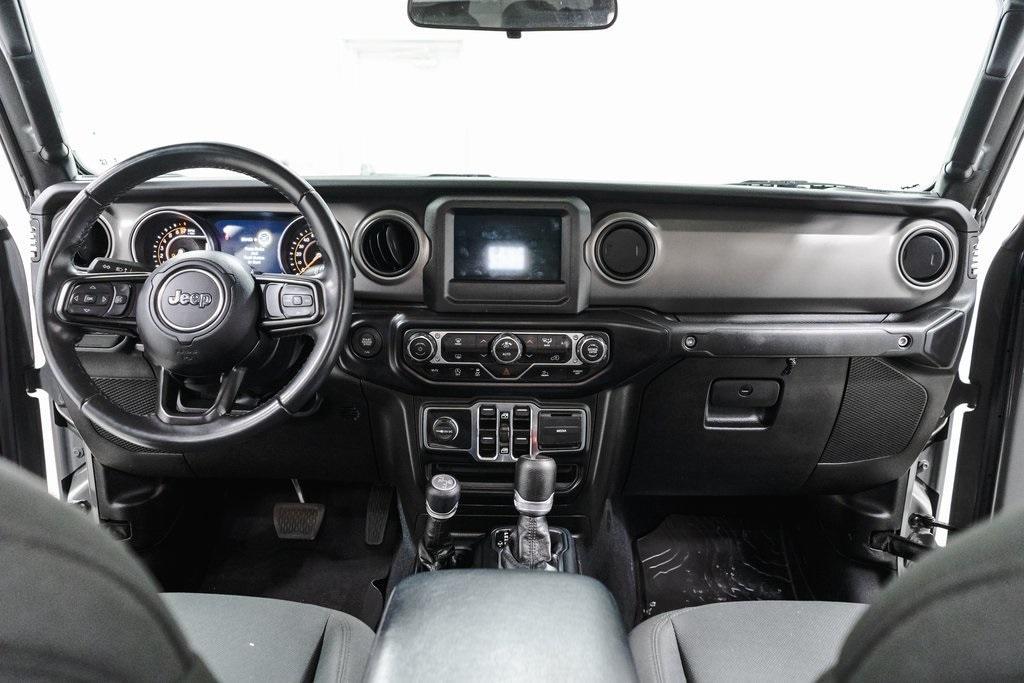 used 2022 Jeep Gladiator car, priced at $33,995