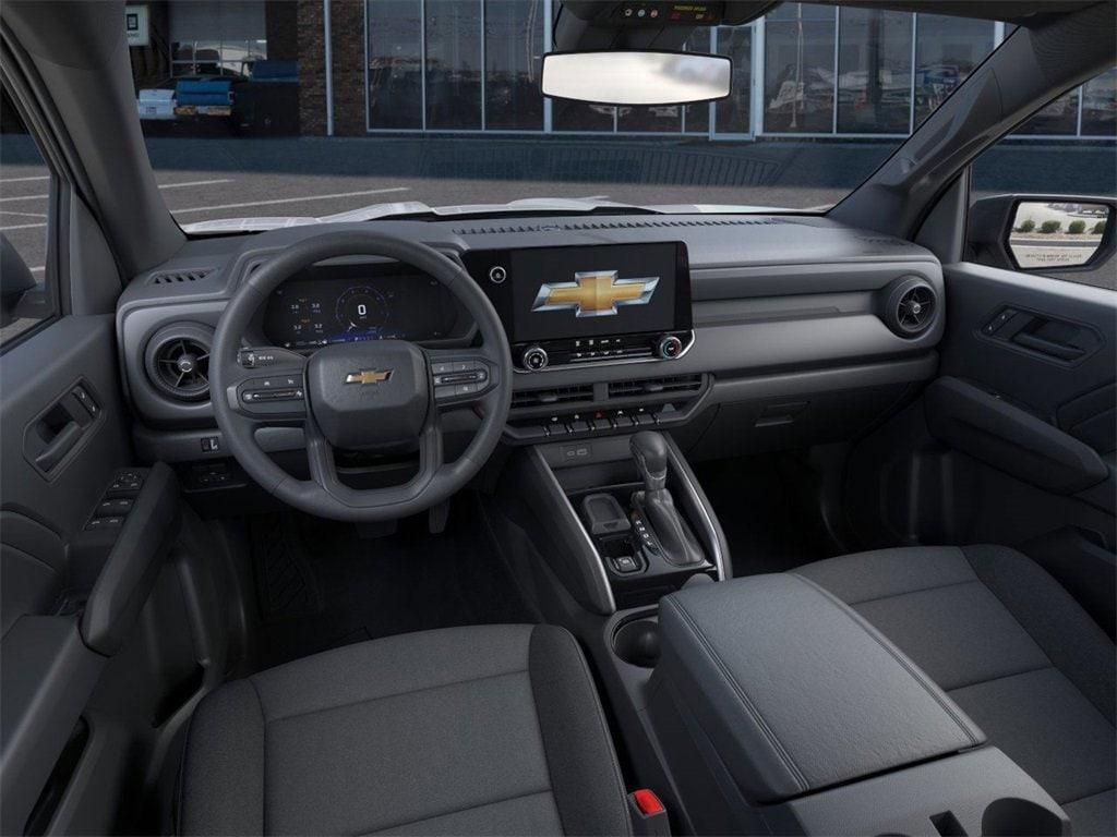 new 2025 Chevrolet Colorado car, priced at $33,500