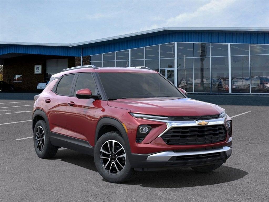 new 2025 Chevrolet TrailBlazer car, priced at $28,475