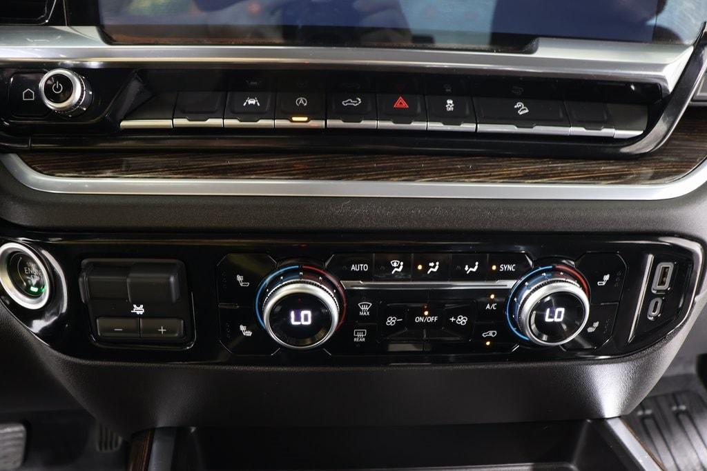 used 2022 GMC Sierra 1500 car, priced at $41,570
