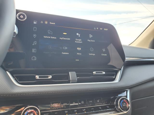new 2025 Chevrolet Equinox car, priced at $32,100