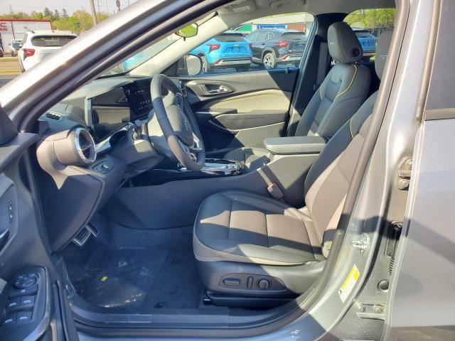 new 2025 Chevrolet Trax car, priced at $27,340