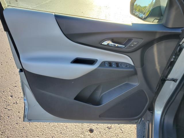 used 2023 Chevrolet Equinox car, priced at $21,500