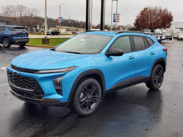 new 2025 Chevrolet Trax car, priced at $27,480