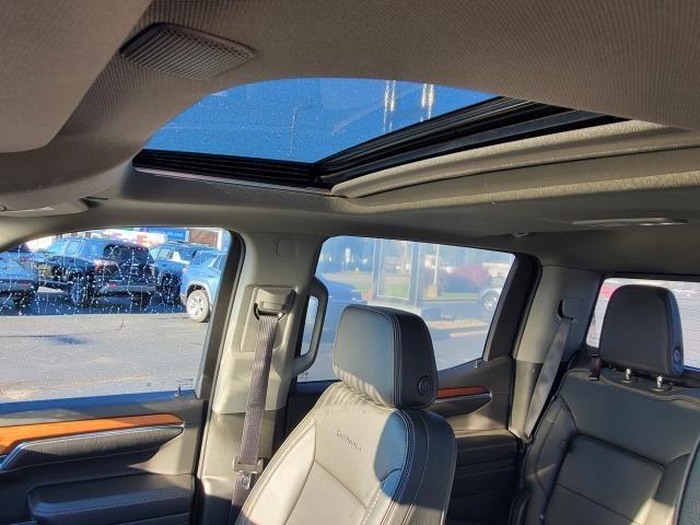 used 2022 GMC Sierra 1500 car, priced at $52,000