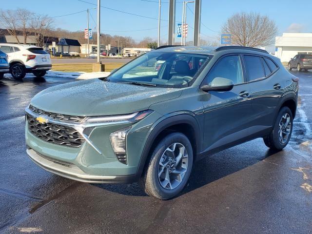 new 2025 Chevrolet Trax car, priced at $23,845