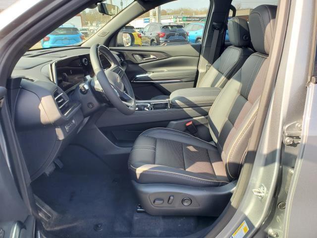 new 2025 Chevrolet Traverse car, priced at $59,794