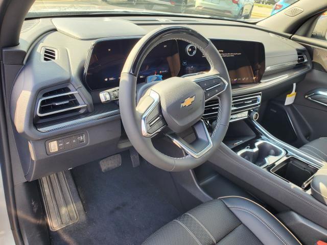 new 2025 Chevrolet Traverse car, priced at $59,794