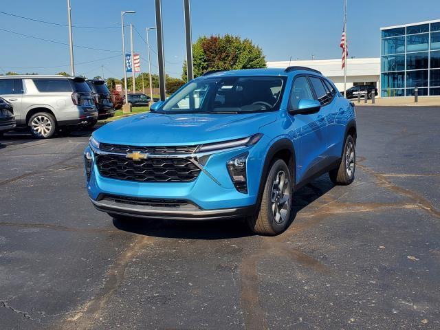 new 2025 Chevrolet Trax car, priced at $25,390