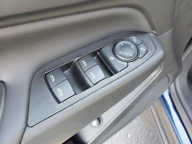 used 2022 Chevrolet Equinox car, priced at $26,000