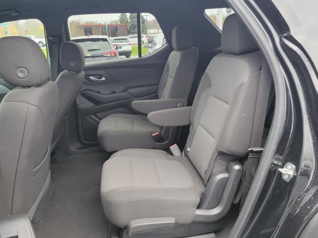 used 2023 Chevrolet Traverse car, priced at $31,000