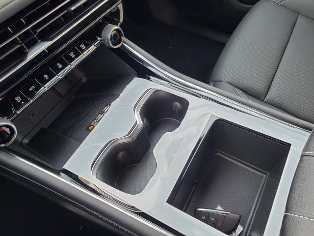 new 2026 Chevrolet Traverse car, priced at $45,699