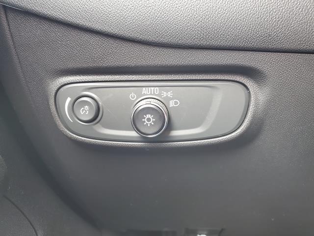 used 2023 Chevrolet Equinox car, priced at $26,000