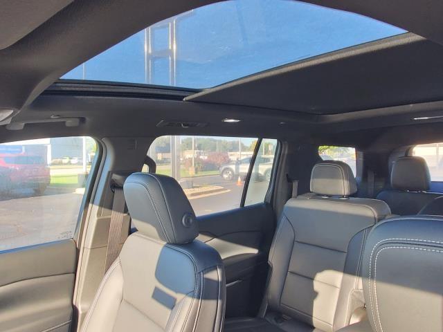 new 2026 Chevrolet Traverse car, priced at $48,404