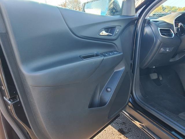 used 2022 Chevrolet Equinox car, priced at $24,400