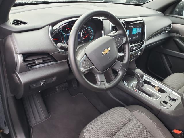 used 2023 Chevrolet Traverse car, priced at $31,000