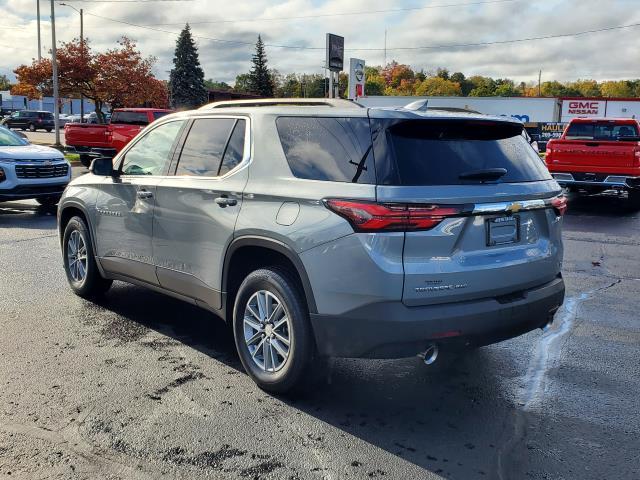 used 2023 Chevrolet Traverse car, priced at $30,000