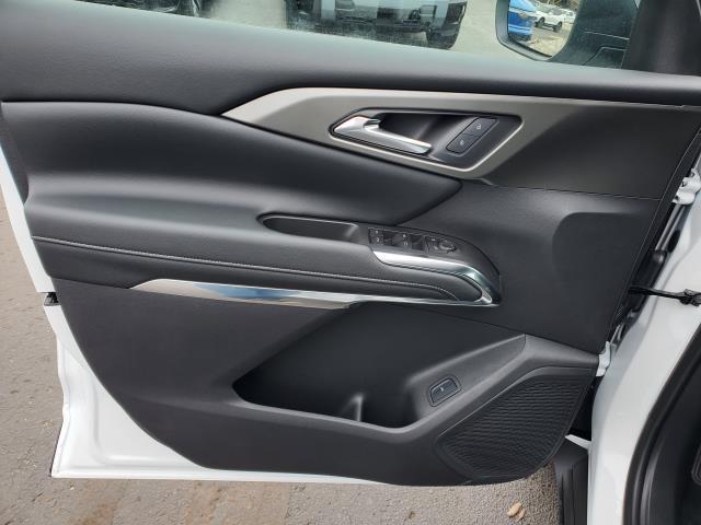 new 2025 Chevrolet Traverse car, priced at $43,415