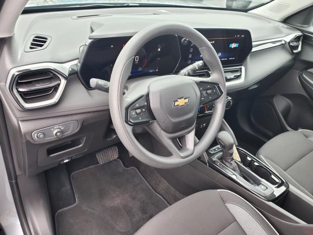 used 2025 Chevrolet TrailBlazer car, priced at $27,000