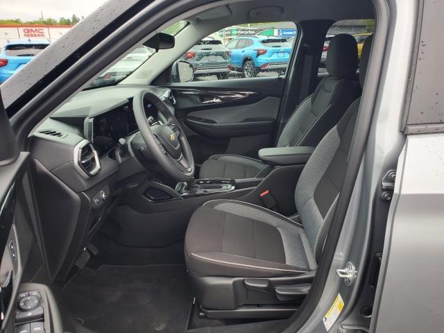 used 2025 Chevrolet TrailBlazer car, priced at $27,000