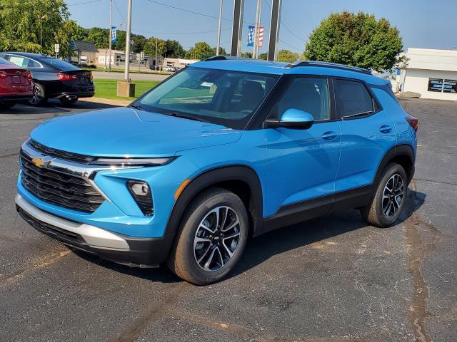 new 2025 Chevrolet TrailBlazer car, priced at $28,965