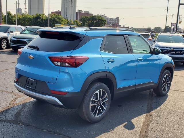 new 2025 Chevrolet TrailBlazer car, priced at $28,965