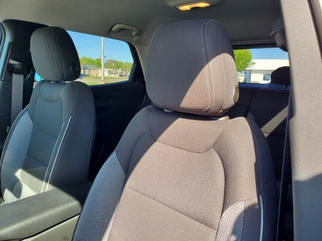 new 2025 Chevrolet TrailBlazer car, priced at $32,615