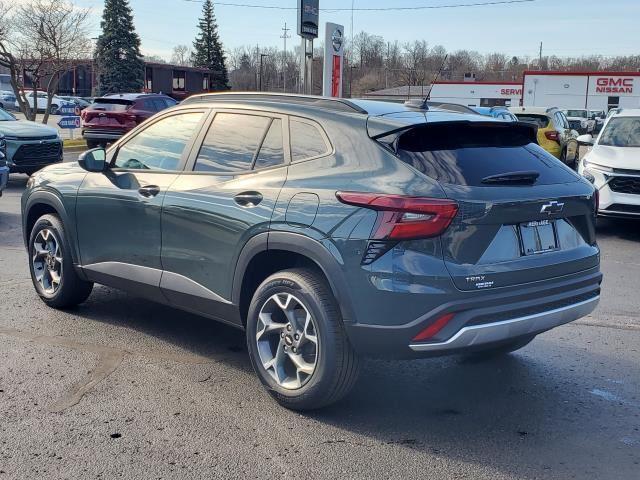 new 2025 Chevrolet Trax car, priced at $26,160