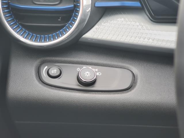 new 2026 Chevrolet Trax car, priced at $25,568