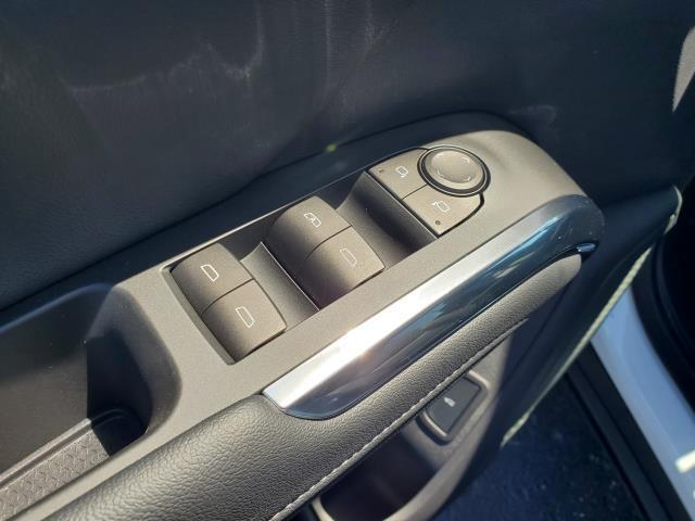 new 2025 Chevrolet Traverse car, priced at $45,595
