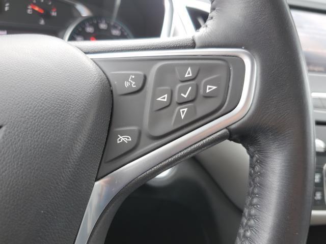 used 2022 Chevrolet Equinox car, priced at $23,000