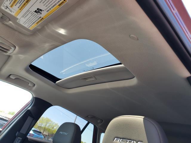 used 2025 Chevrolet Trax car, priced at $26,500