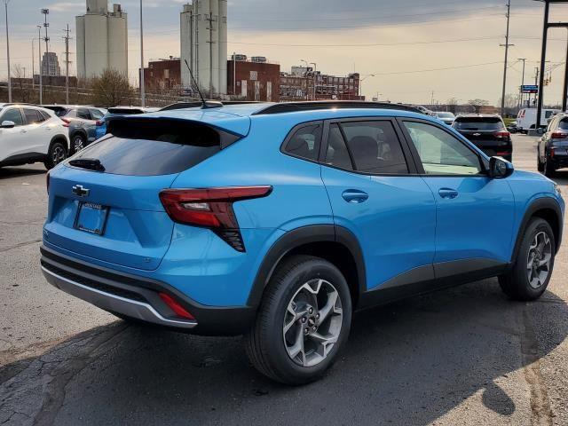 new 2025 Chevrolet Trax car, priced at $26,280