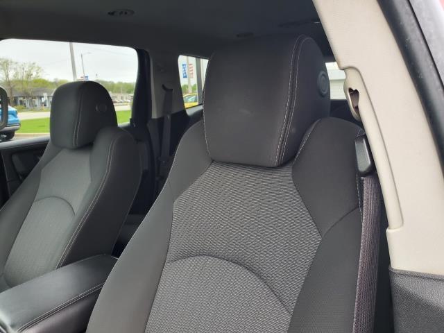 used 2016 Chevrolet Traverse car, priced at $10,000