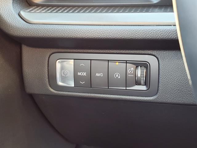 new 2026 Chevrolet Traverse car, priced at $46,092