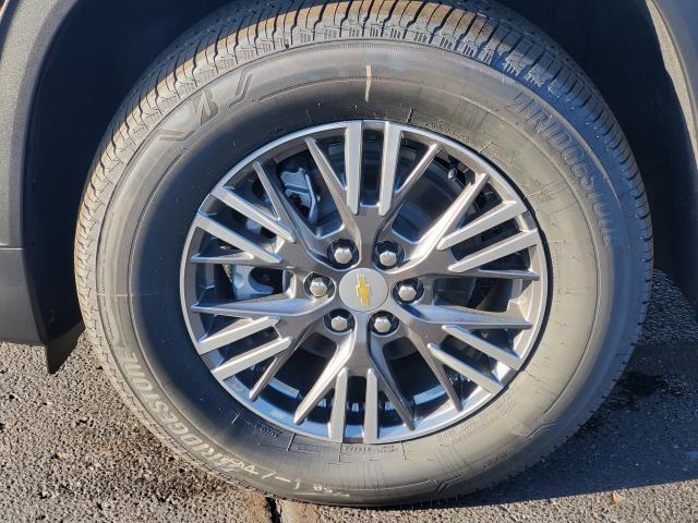 new 2026 Chevrolet Traverse car, priced at $46,092