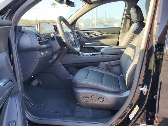 new 2026 Chevrolet Traverse car, priced at $46,092