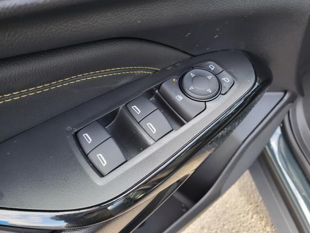 new 2025 Chevrolet Trax car, priced at $25,885