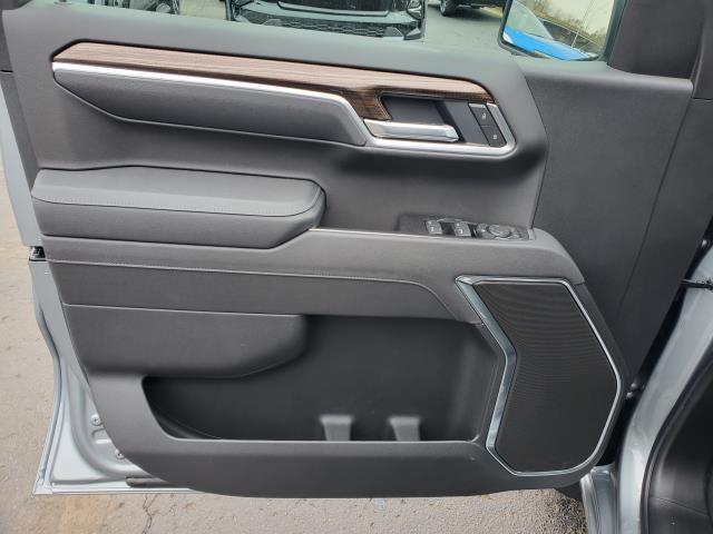 new 2025 Chevrolet Silverado 1500 car, priced at $61,595