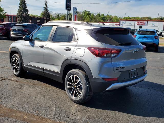 new 2025 Chevrolet TrailBlazer car, priced at $31,720
